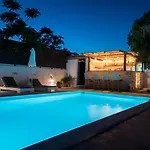 Riviere Paros