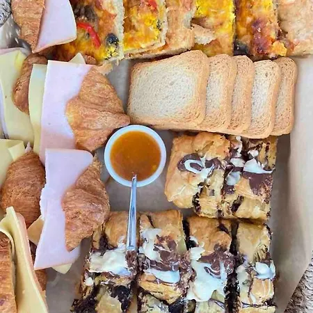 Riviere Paros * נאוסה