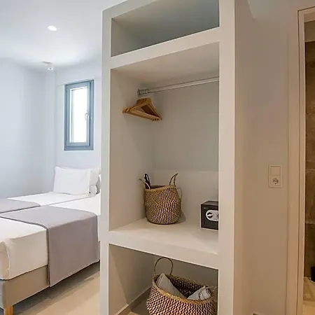 Hotel Rivière Paros
