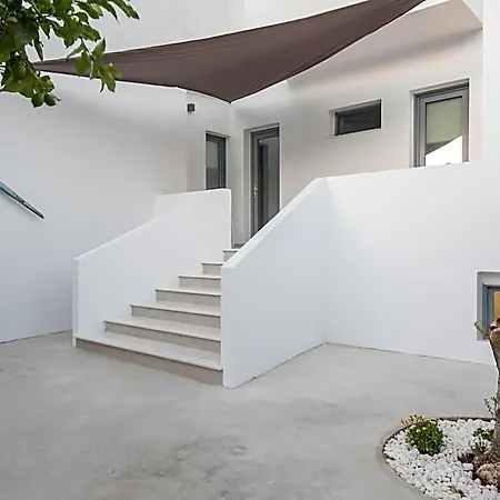 Hotel Rivière Paros